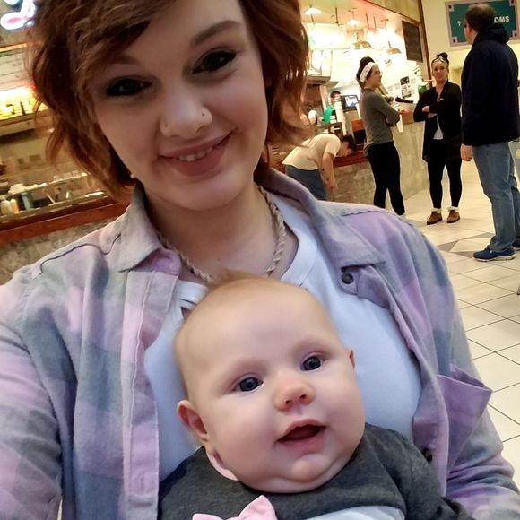 Meet your Posher, Celeste - Picture 1 of 1